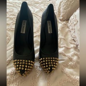 Steve Madden black black spike heels